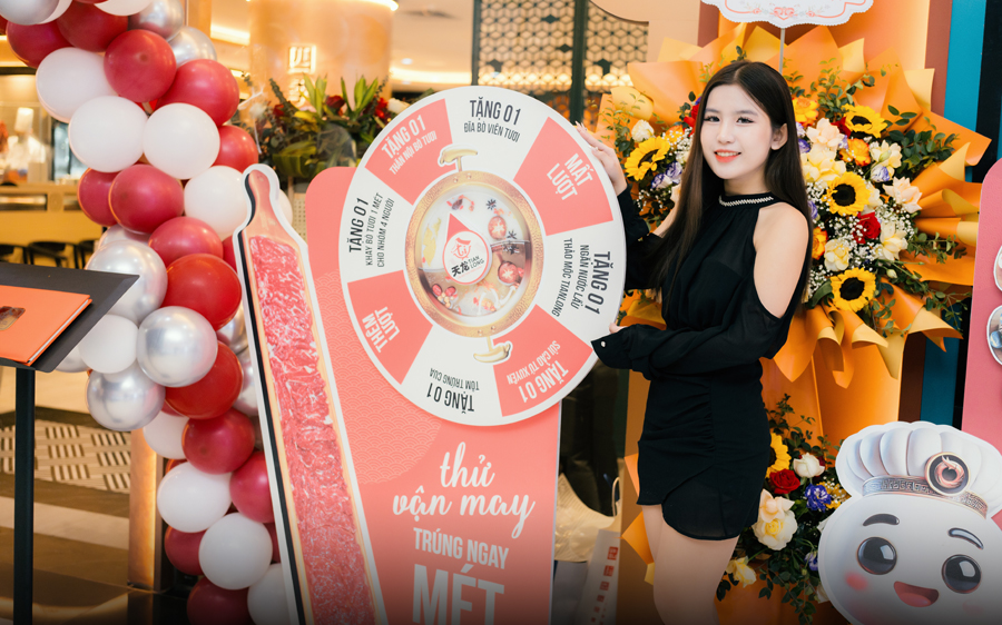 CUỐN AN VŨ CƠ SỞ VINCOM PHẠM NGỌC THẠCH TƯNG BỪNG KHAI TRƯƠNG, ĐÓN HÀNG NGÀN LƯỢT KHÁCH